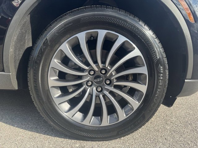 Used 2022 Lincoln Aviator Reserve w/ Elements Package Plus image 11