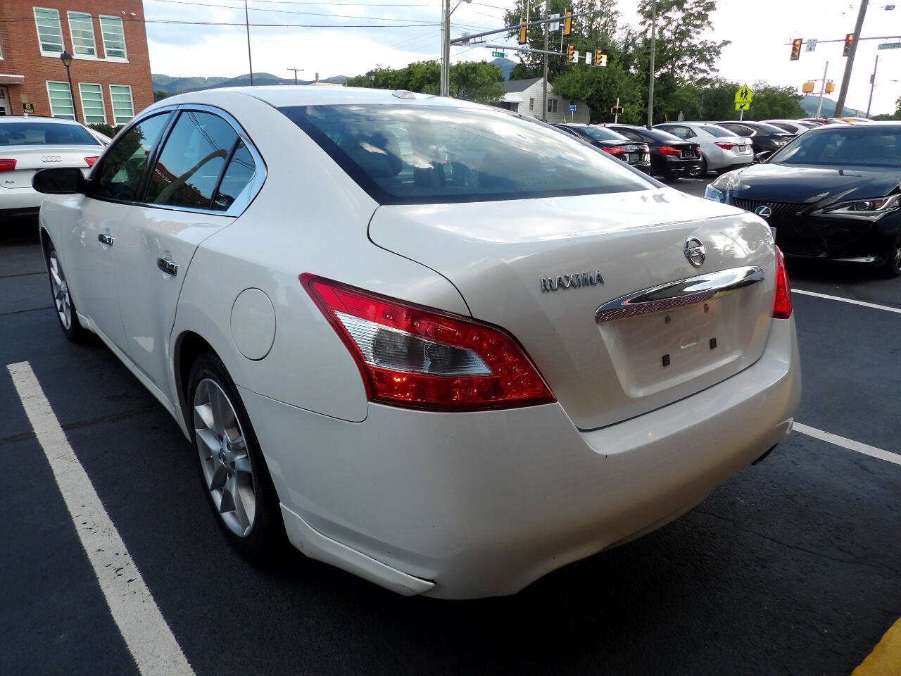 Used 2011 Nissan Maxima 3.5 SV w/ Cold Pkg image 3