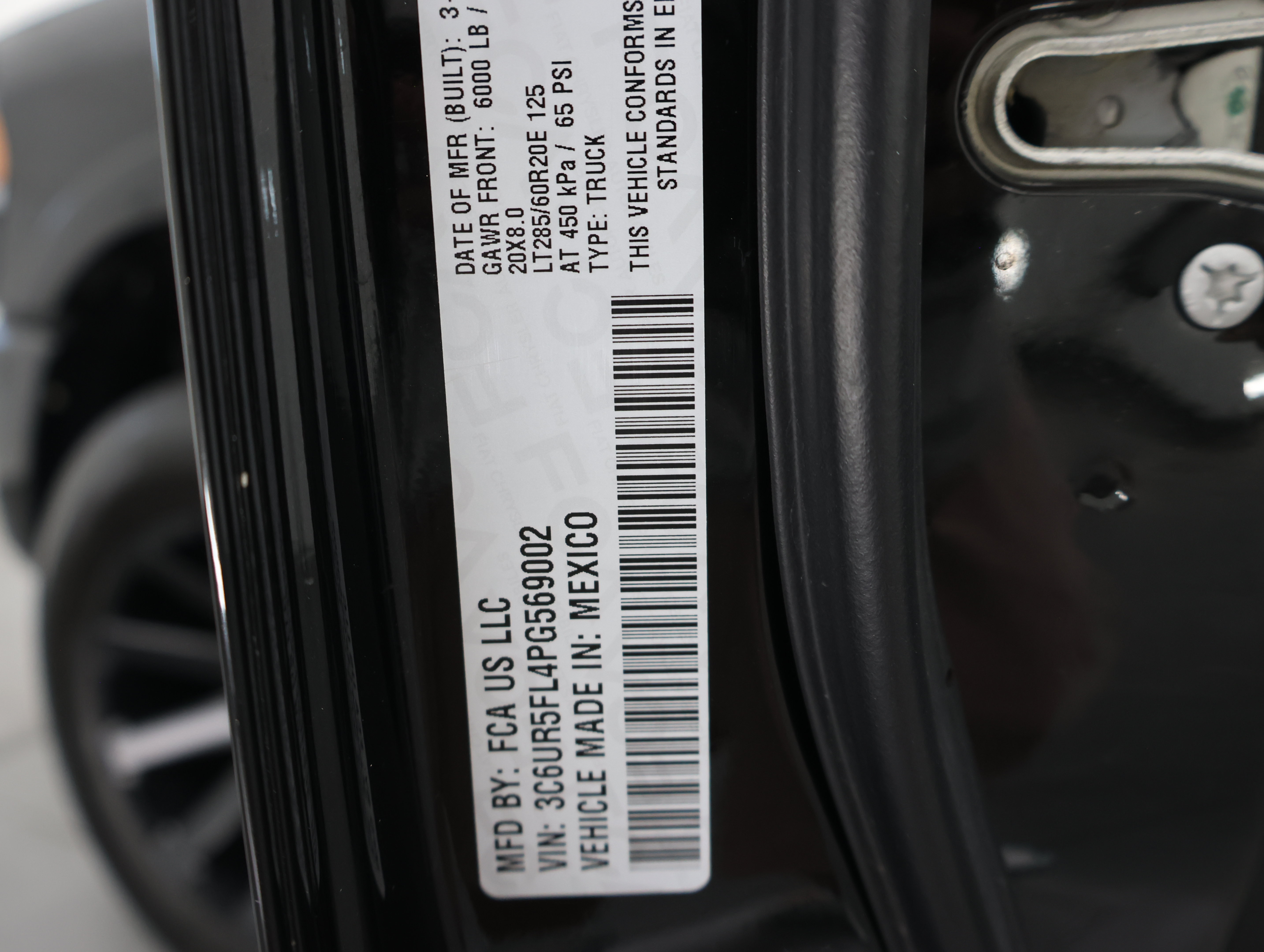 Used 2023 RAM 2500 Laramie AWD/4WD image 79