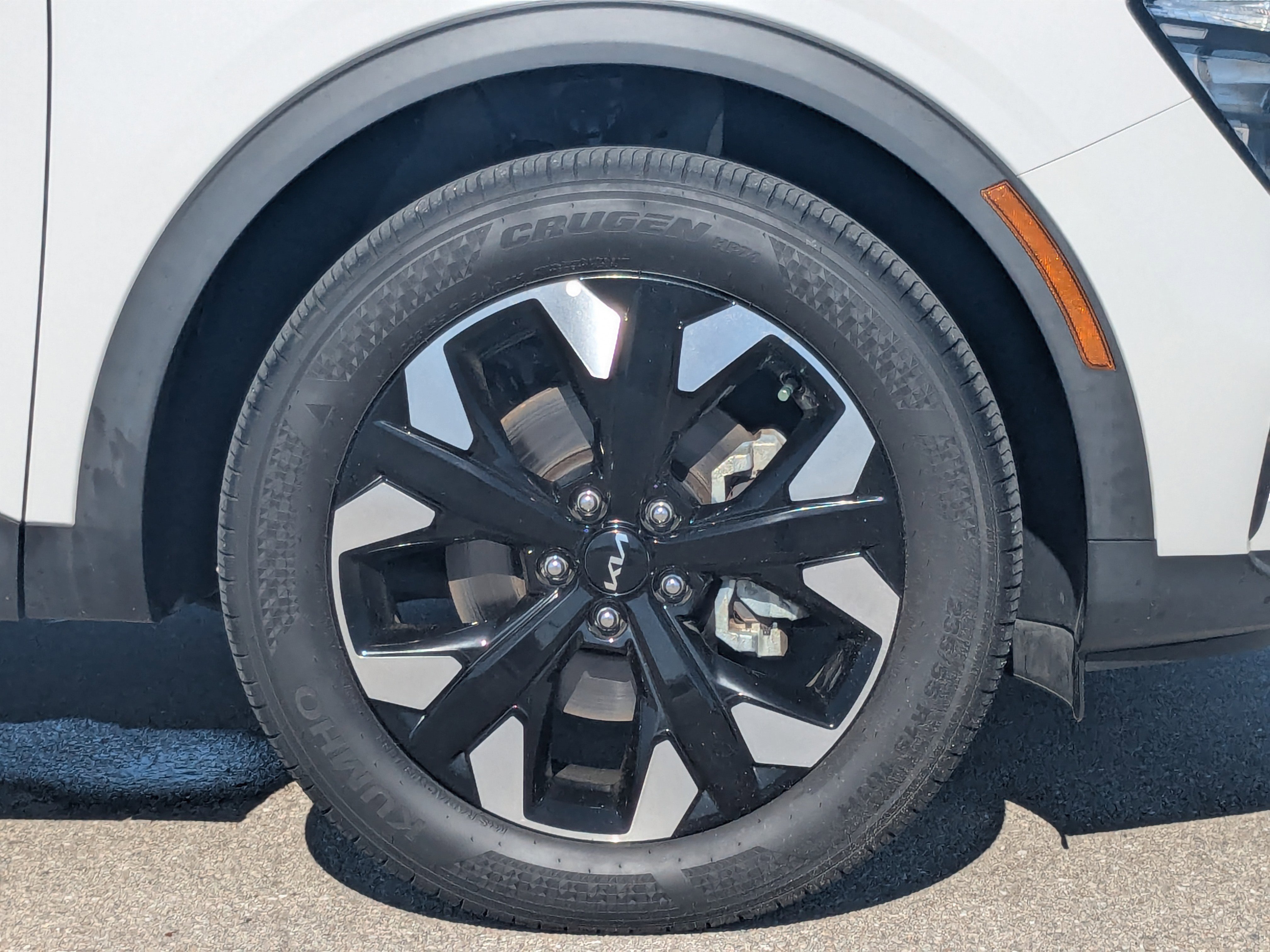 Certified 2023 Kia Sportage X-Line w/ X-Line Premium Package image 11