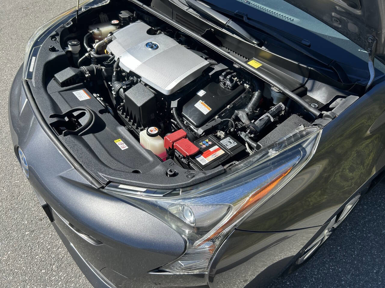 Used 2017 Toyota Prius Two image 19