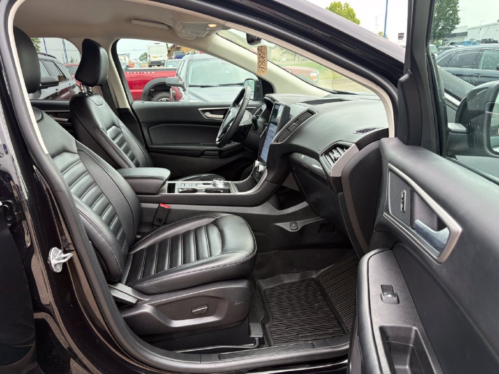 Used 2024 Ford Edge SEL w/ Convenience Package AWD/4WD image 13