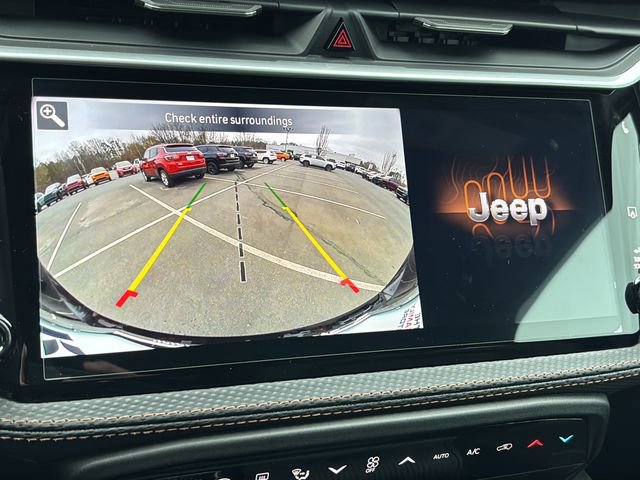 New 2026 Jeep Cherokee Overland image 32