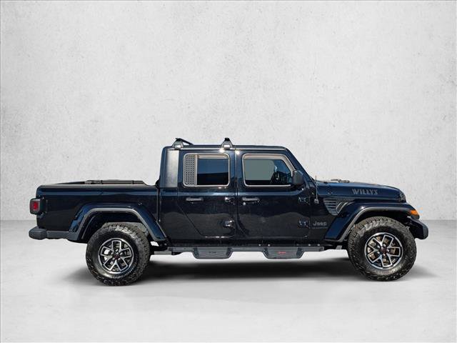 Certified 2021 Jeep Gladiator Willys image 4