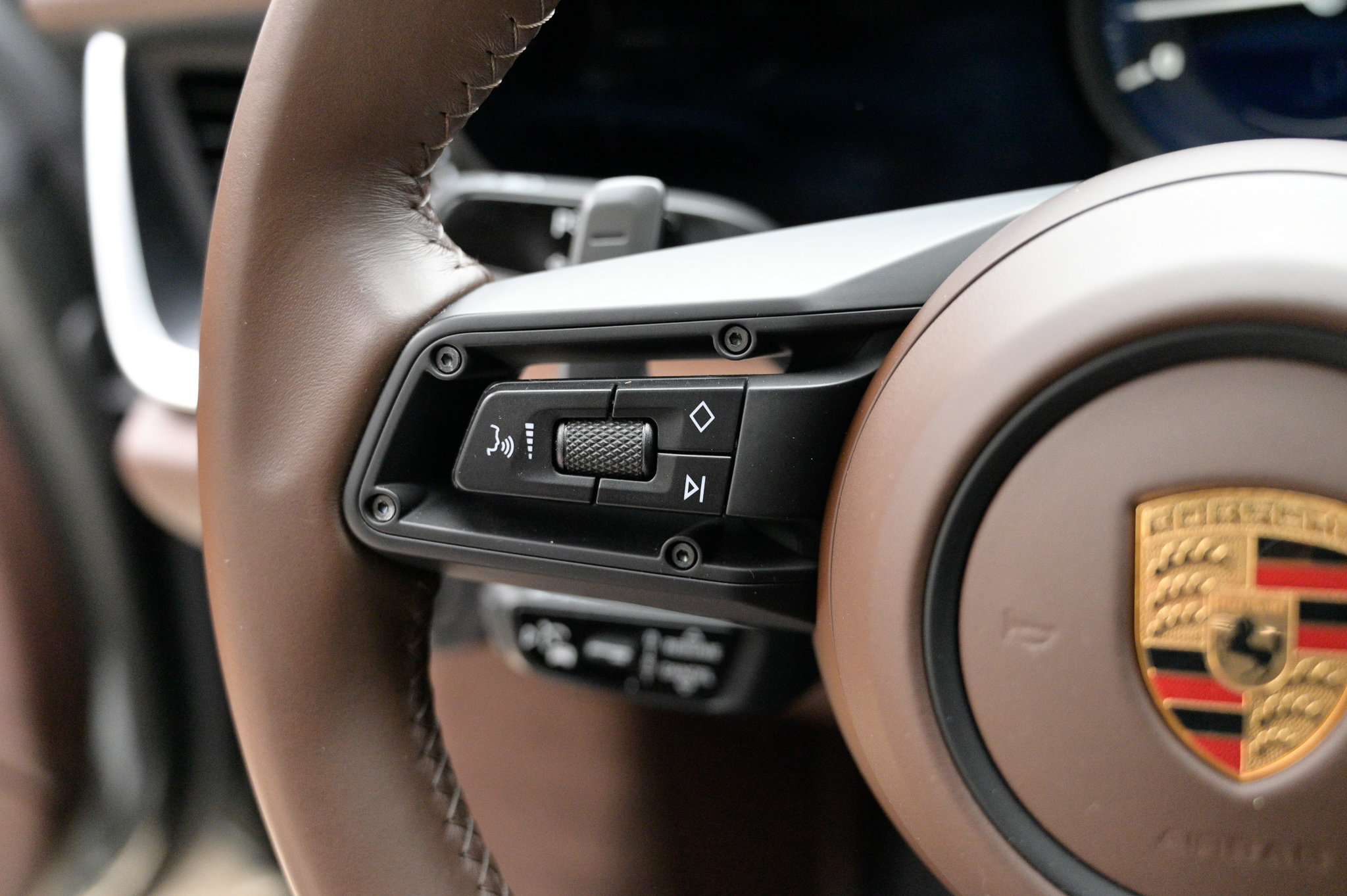 Used 2020 Porsche 911 Carrera 4S image 27