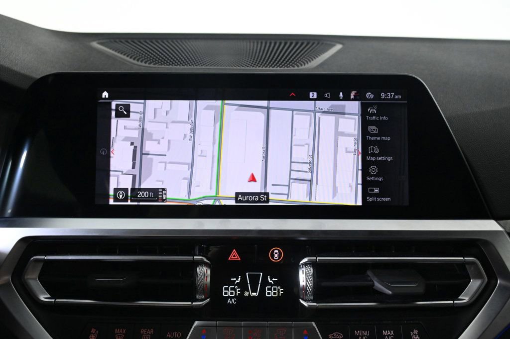 Used 2022 BMW M4 Coupe image 13