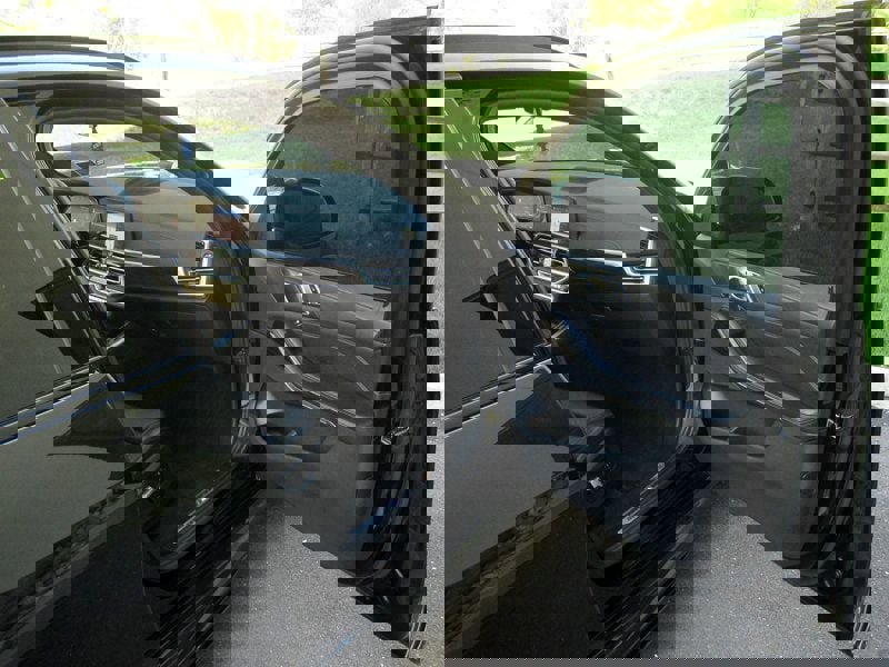 Used 2020 BMW X5 xDrive40i w/ M Sport Package AWD/4WD image 23