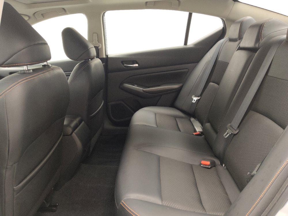 Used 2020 Nissan Altima 2.5 SR w/ Premium Package FWD image 18