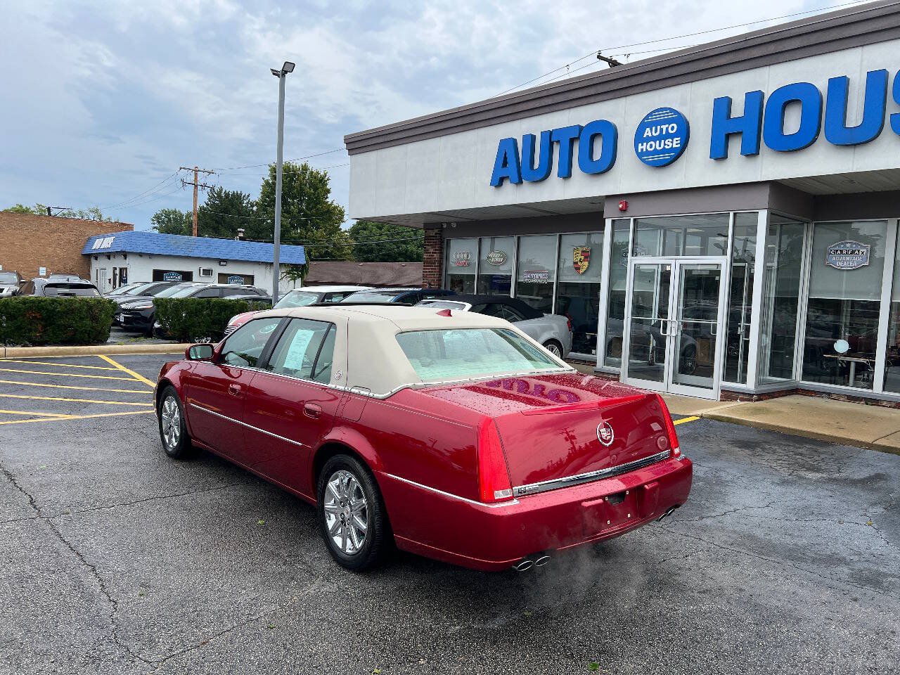 Used 2009 Cadillac DTS FWD image 11
