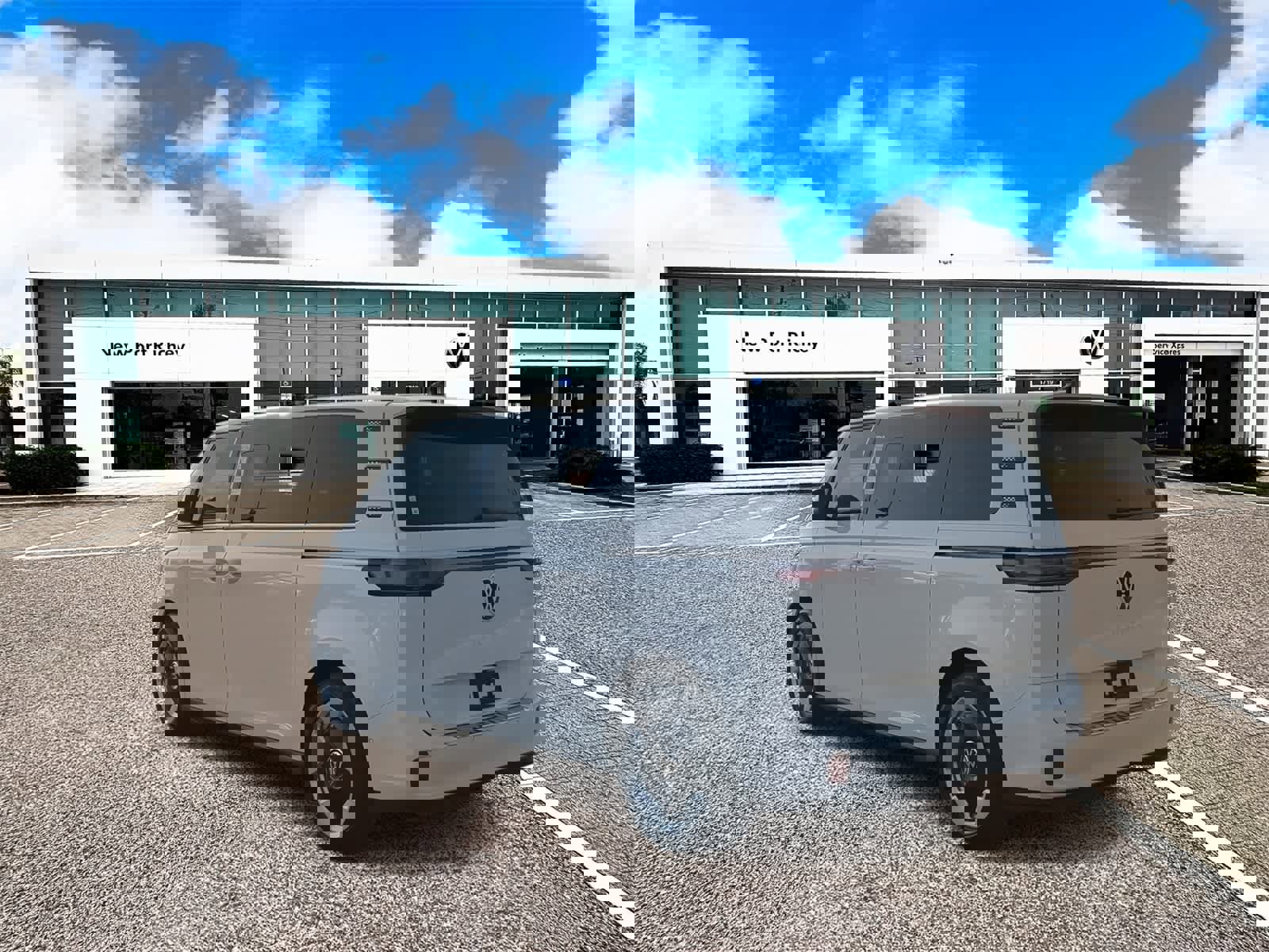 New 2025 Volkswagen ID. Buzz Pro S image 6