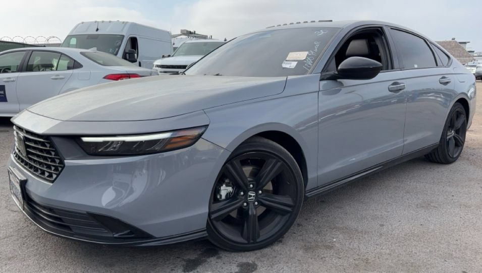 Used 2024 Honda Accord Sport image 1