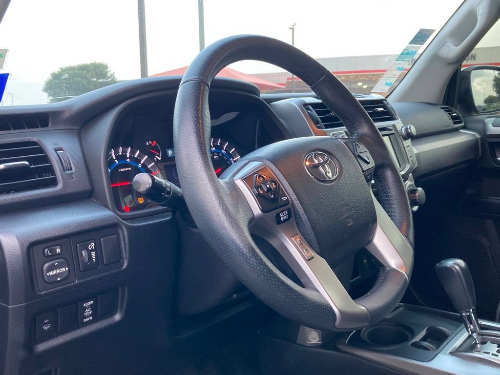 Used 2018 Toyota 4Runner SR5 RWD image 8