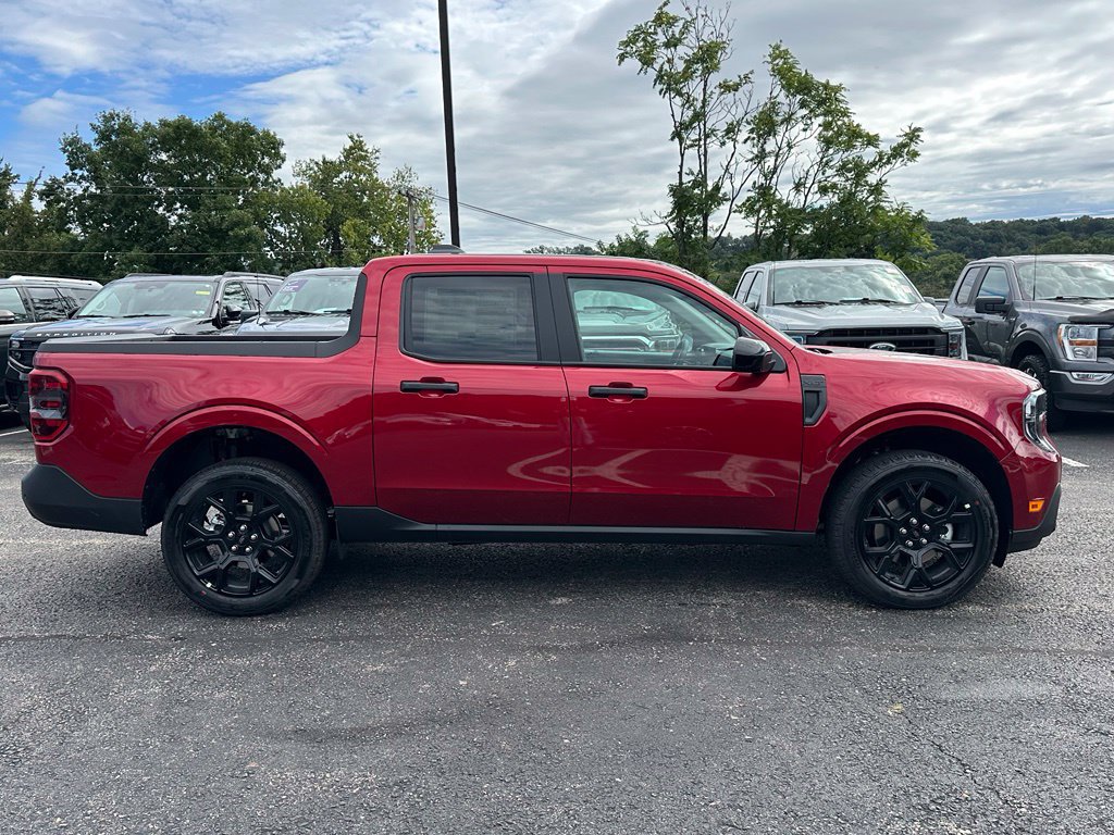 New 2026 Ford Maverick XLT w/ Black Appearance Package AWD/4WD image 4