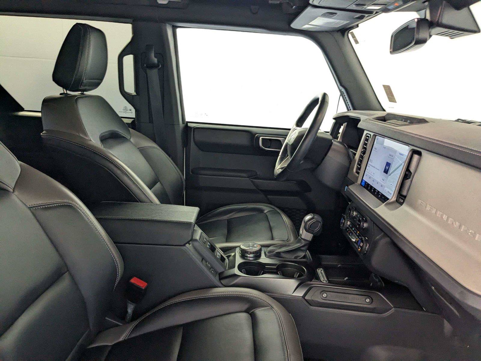 Used 2025 Ford Bronco Outer Banks AWD/4WD image 33