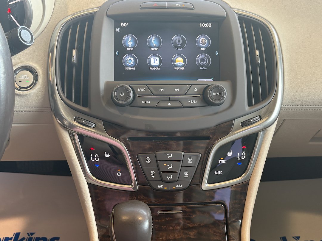 Used 2014 Buick LaCrosse Leather FWD image 16