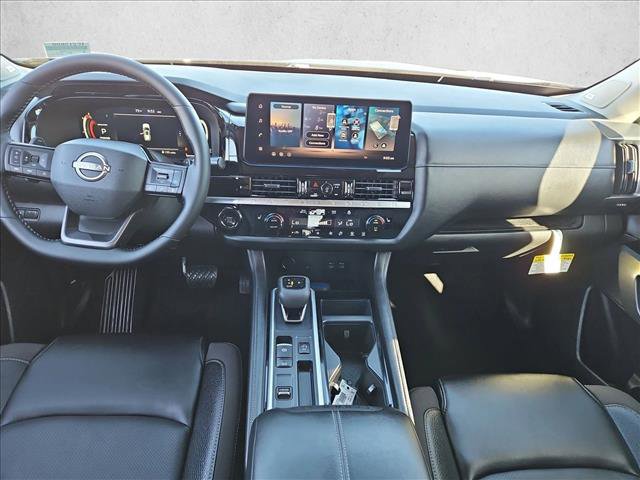 New 2026 Nissan Pathfinder SL image 15