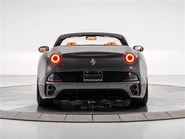 Used 2011 Ferrari California image 4