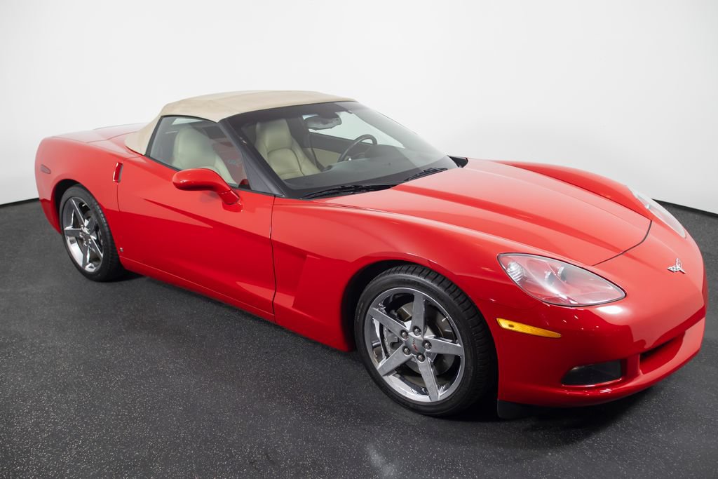 Used 2007 Chevrolet Corvette Convertible w/ Preferred Equipment Group RWD image 60