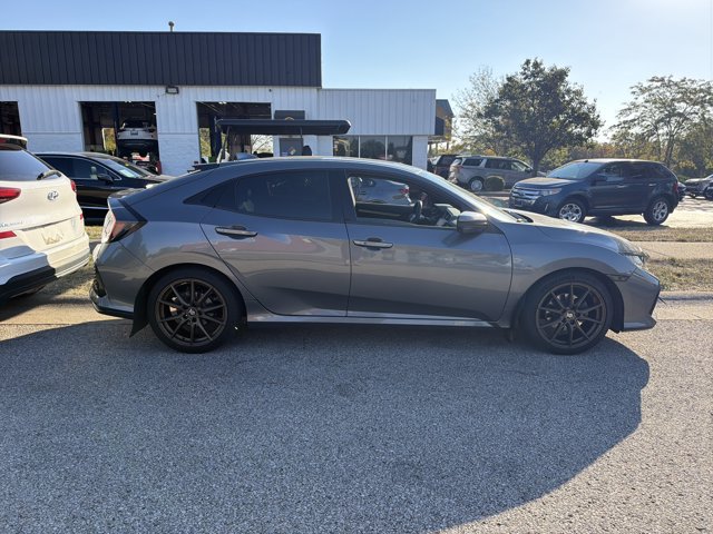 Used 2018 Honda Civic EX image 11