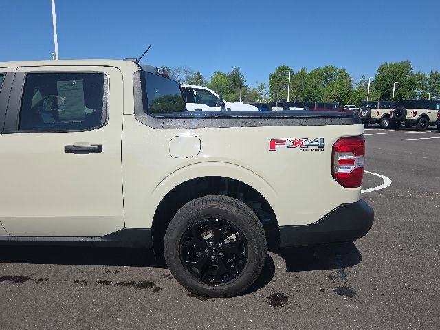 Certified 2025 Ford Maverick XLT w/ XLT Luxury Package AWD/4WD image 12