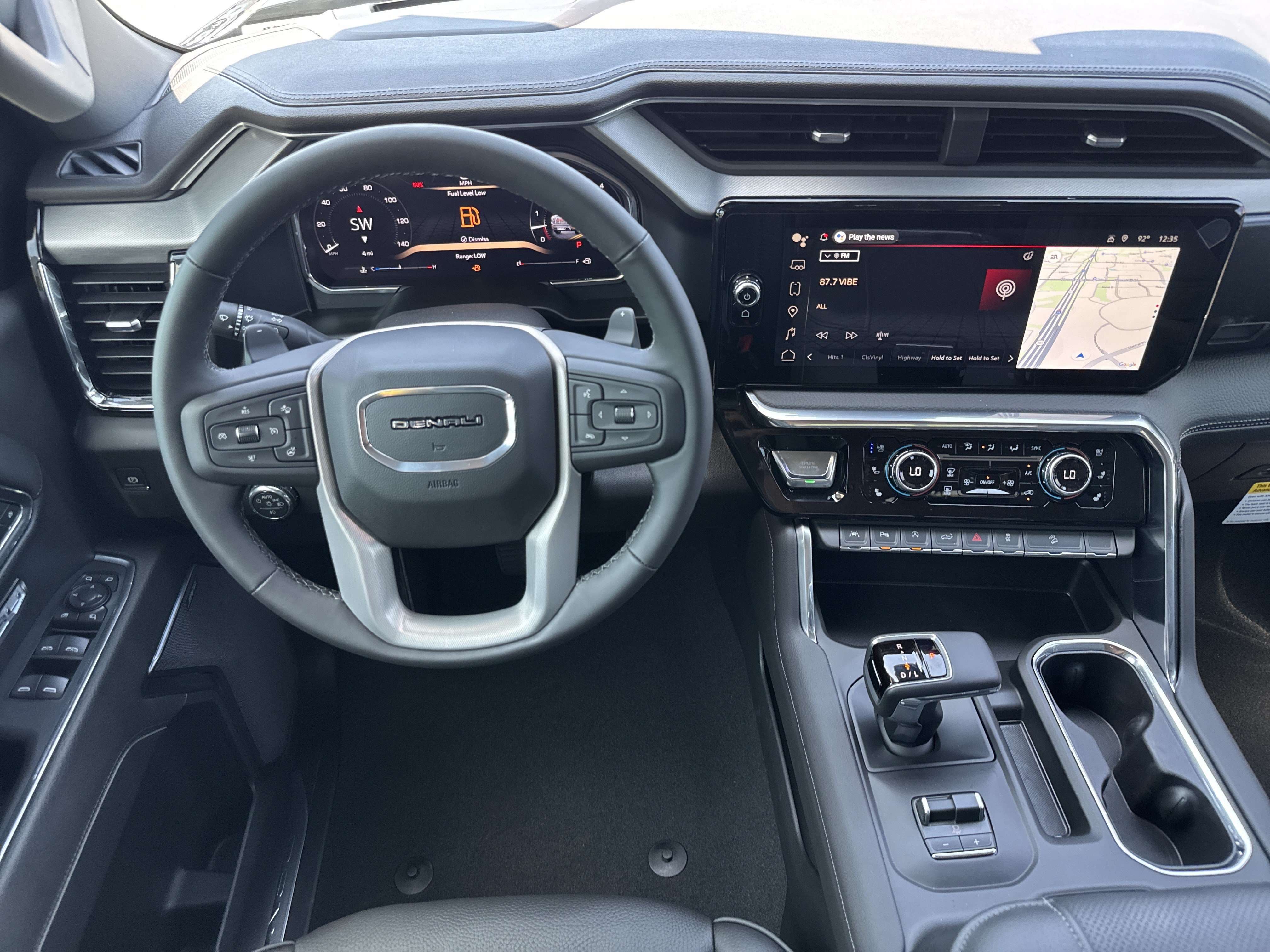 New 2026 GMC Sierra 1500 Denali w/ Denali Reserve Package AWD/4WD image 18
