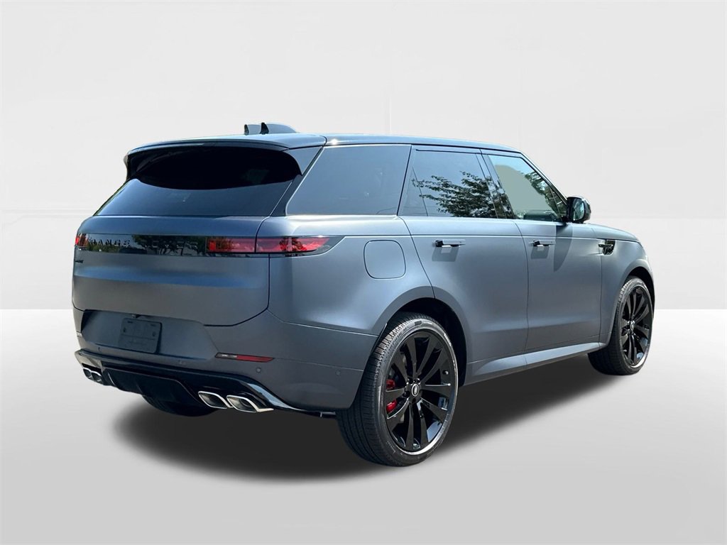 New 2025 Land Rover Range Rover Sport Dynamic SE image 4