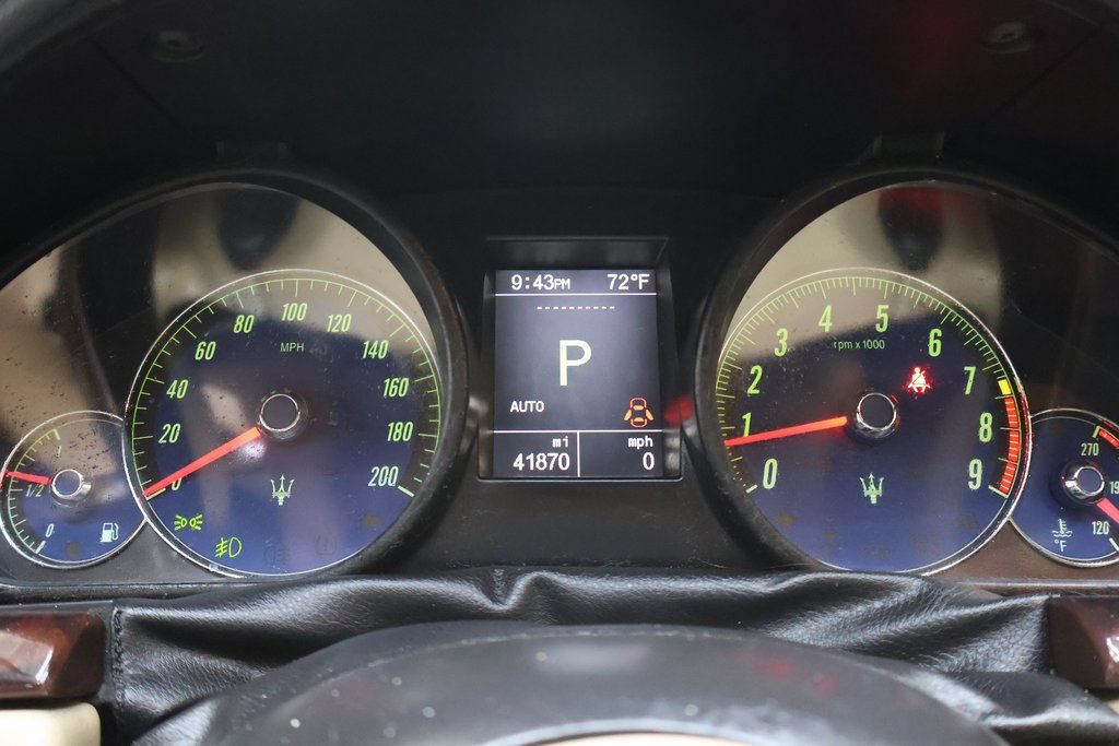 Used 2015 Maserati GranTurismo Convertible RWD image 15