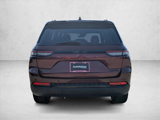 New 2025 Jeep Grand Cherokee Limited w/ Black Appearance Package image 8