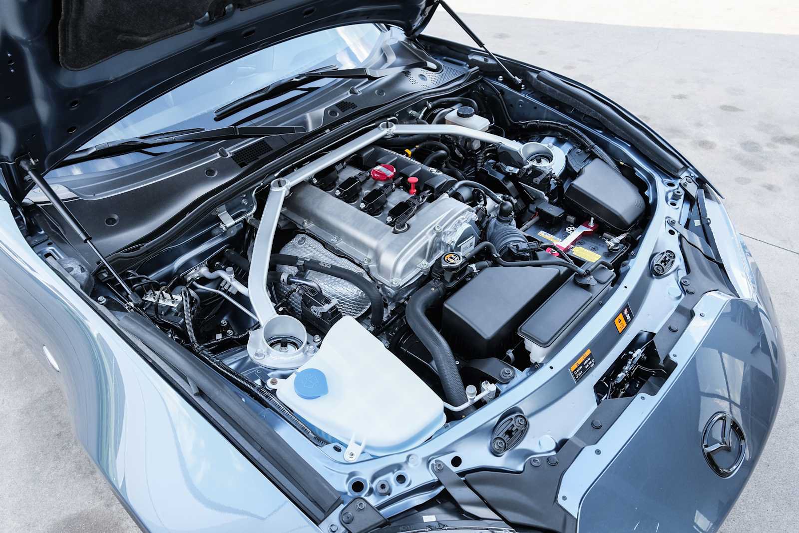 Used 2016 MAZDA MX-5 Miata Grand Touring RWD image 42