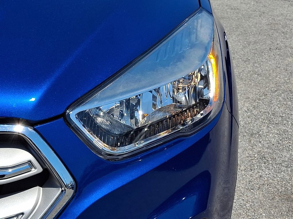 Used 2019 Ford Escape SE AWD/4WD image 9