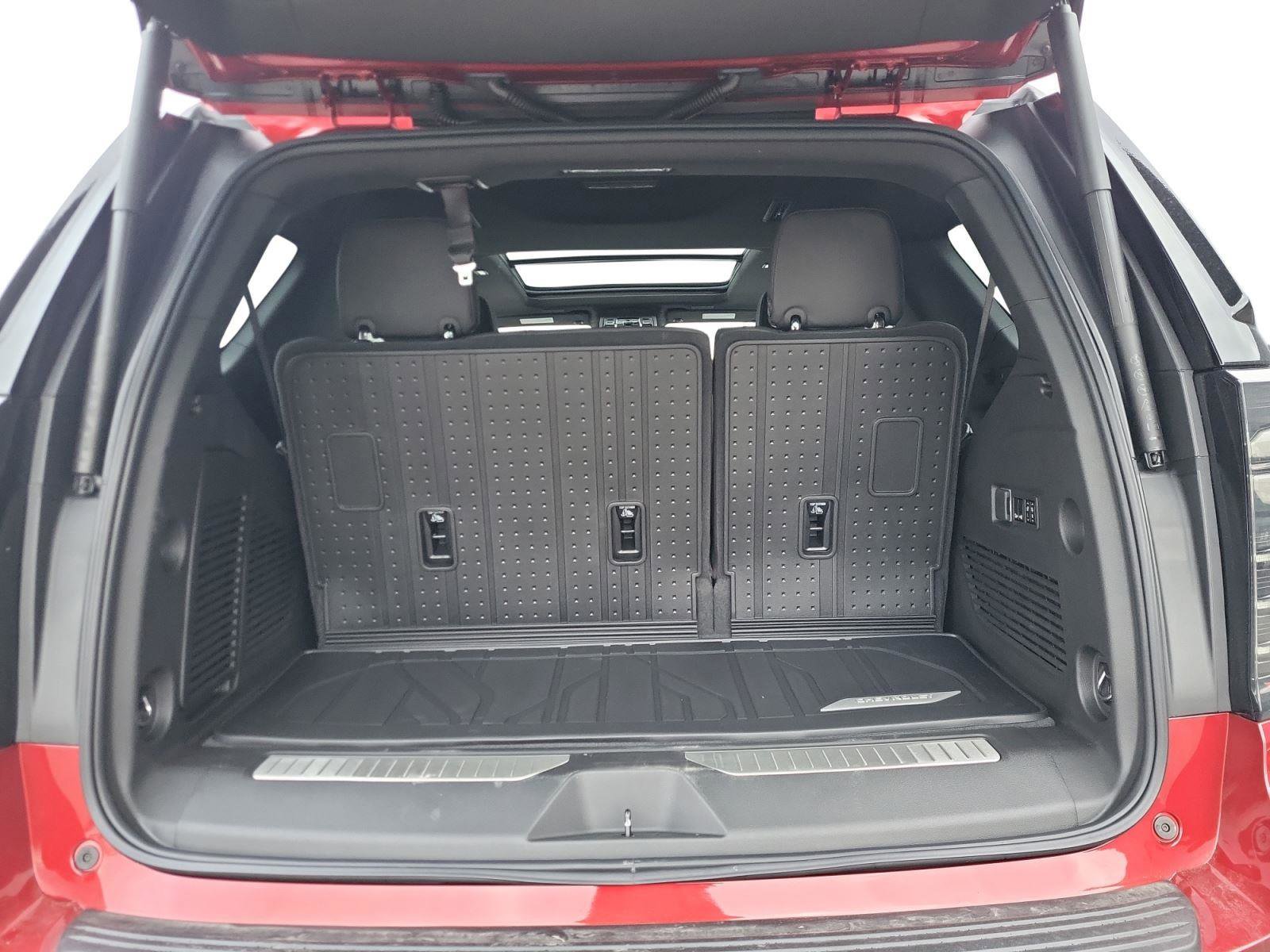 New 2026 Chevrolet Tahoe Premier AWD/4WD image 24