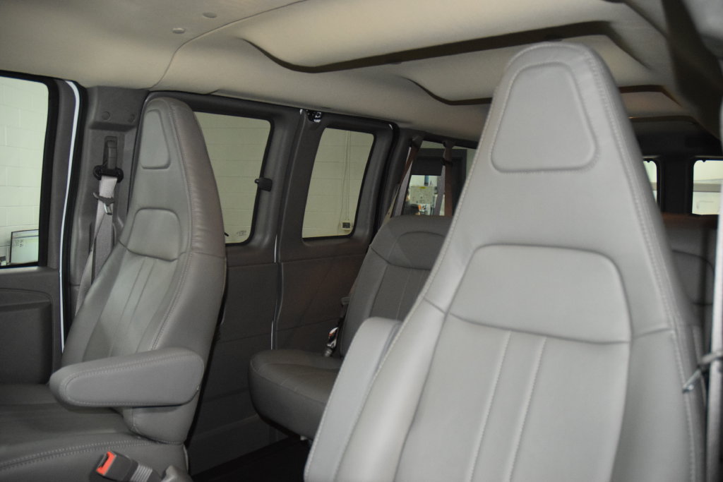New 2026 Chevrolet Express 3500 LS RWD image 32