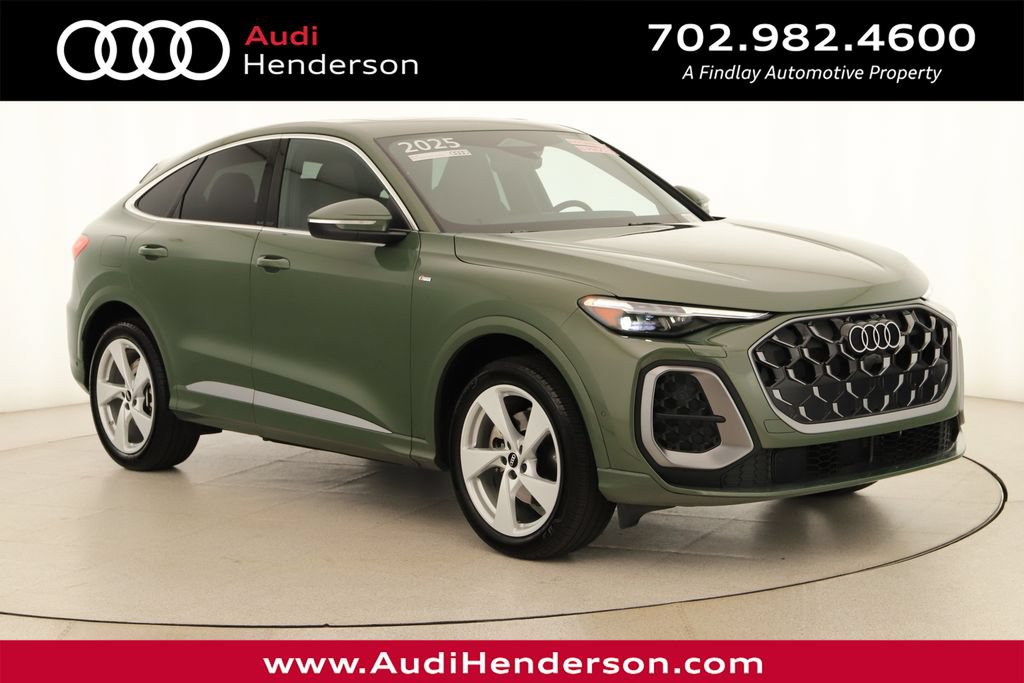 Certified 2025 Audi Q5 Prestige w/ 20" Wheel Package