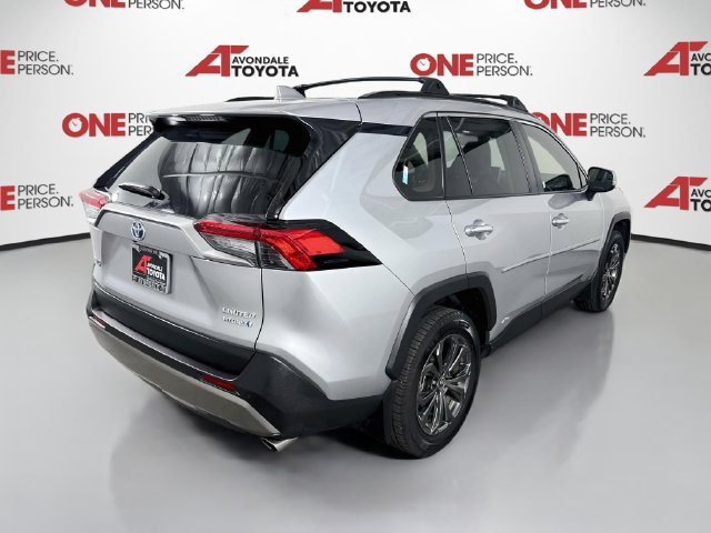 Certified 2022 Toyota RAV4 Limited w/ Limited Grade Weather Package AWD/4WD image 8