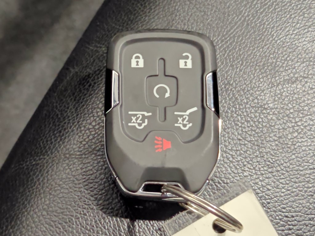 Used 2019 Chevrolet Tahoe LT w/ Luxury Package AWD/4WD image 15