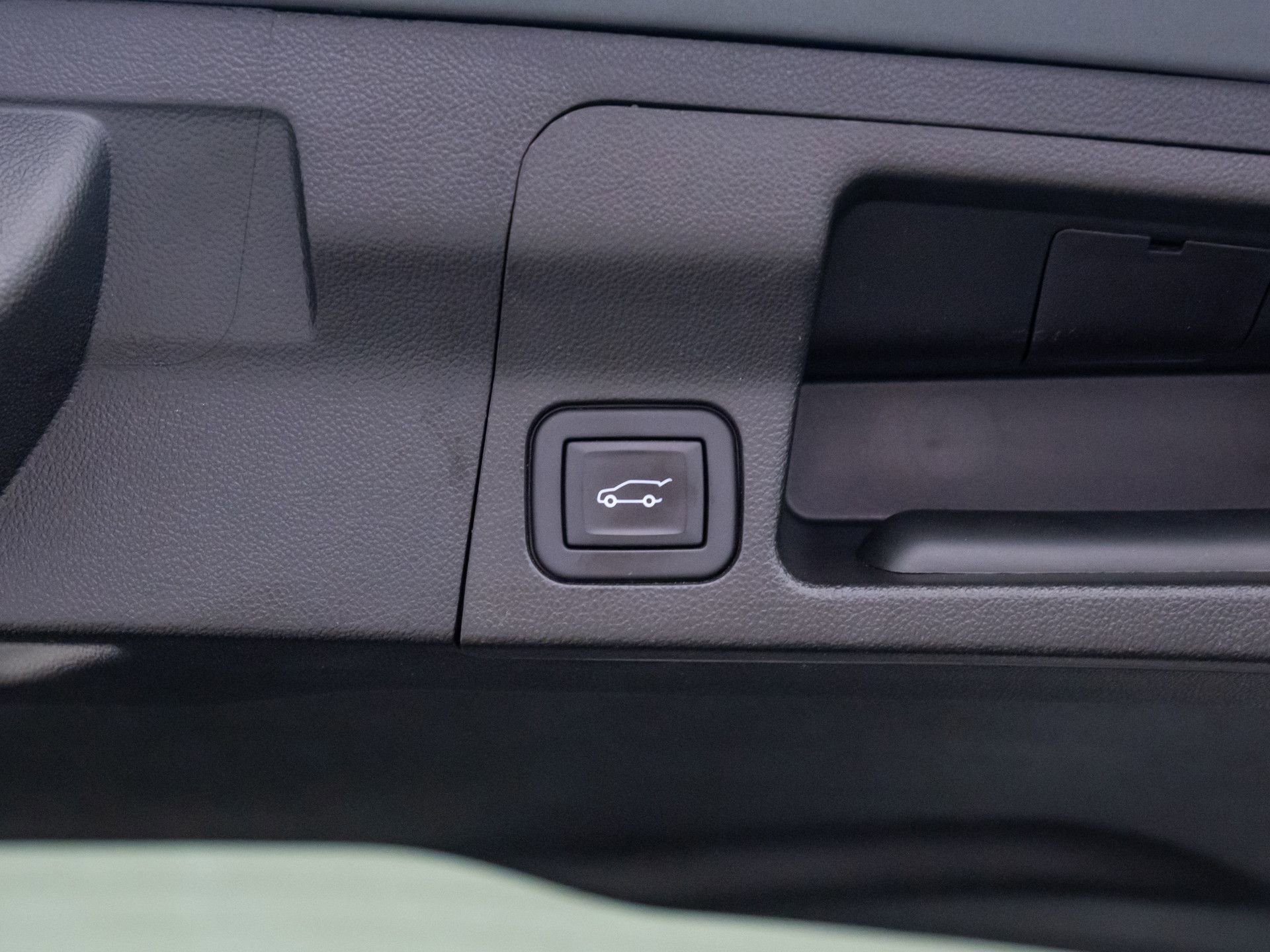 Used 2023 GMC Acadia AT4 w/ LPO, Floor Liner Package image 31