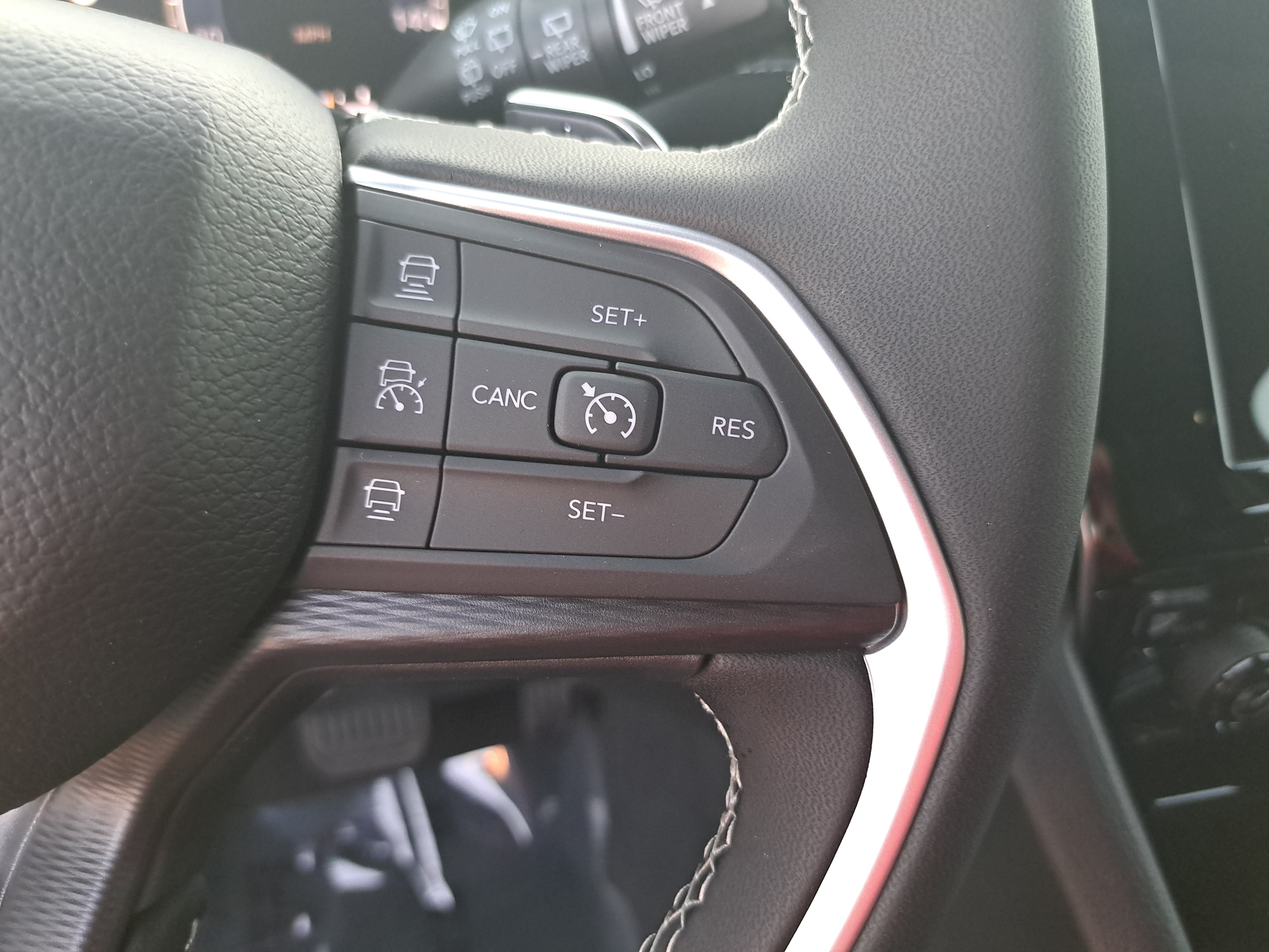 New 2026 Jeep Grand Cherokee Laredo AWD/4WD image 17