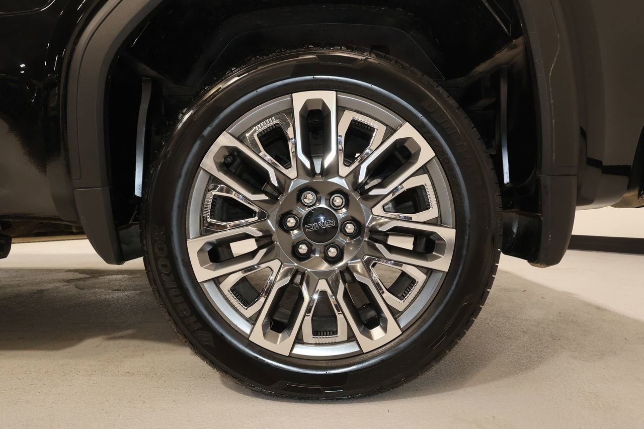 Certified 2024 GMC Sierra 1500 Denali Ultimate image 38