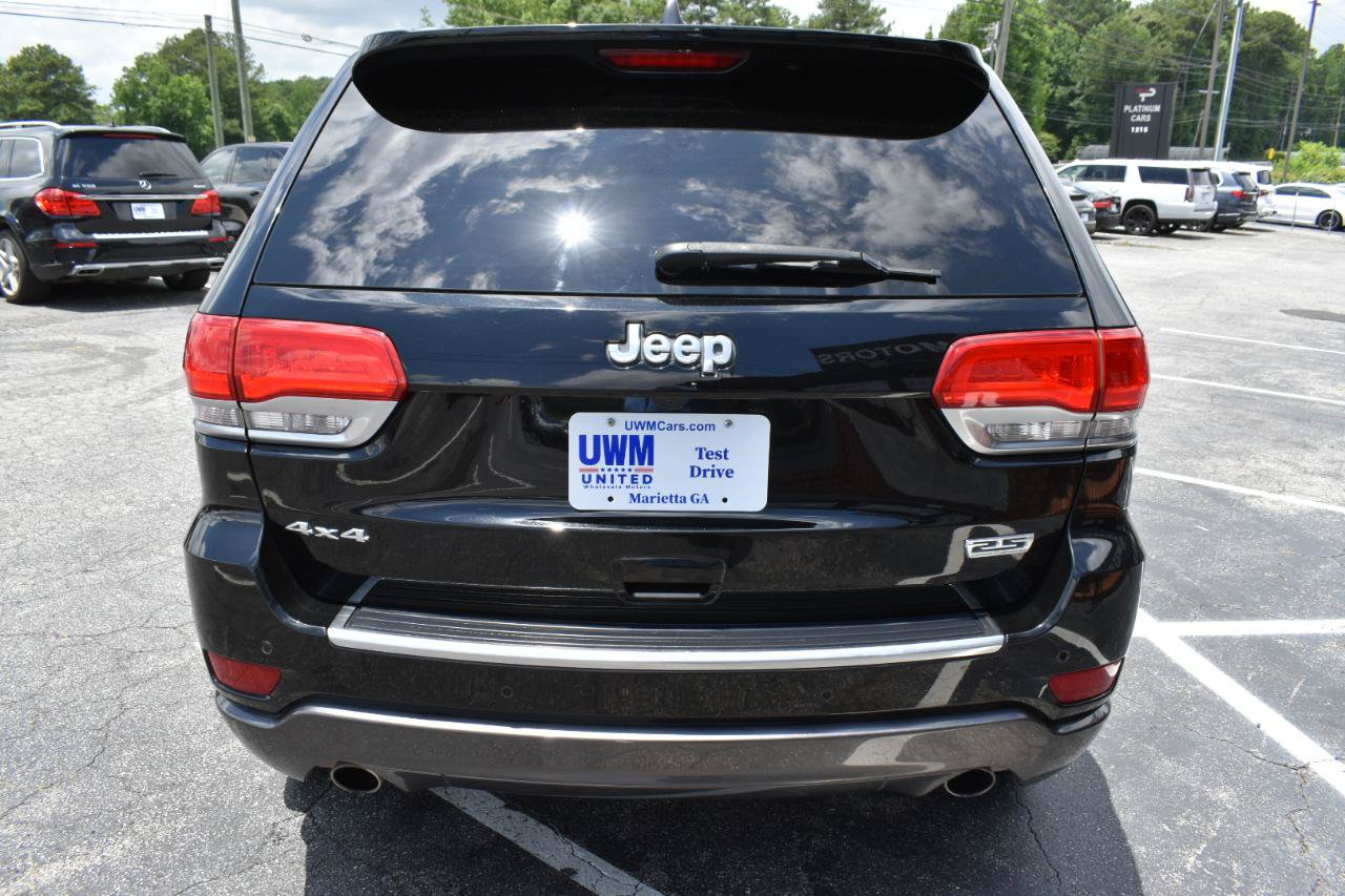 Used 2018 Jeep Grand Cherokee Limited AWD/4WD image 7