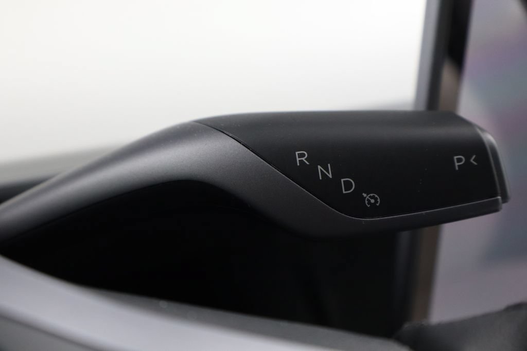 Used 2023 Tesla Model Y Long Range AWD/4WD image 11