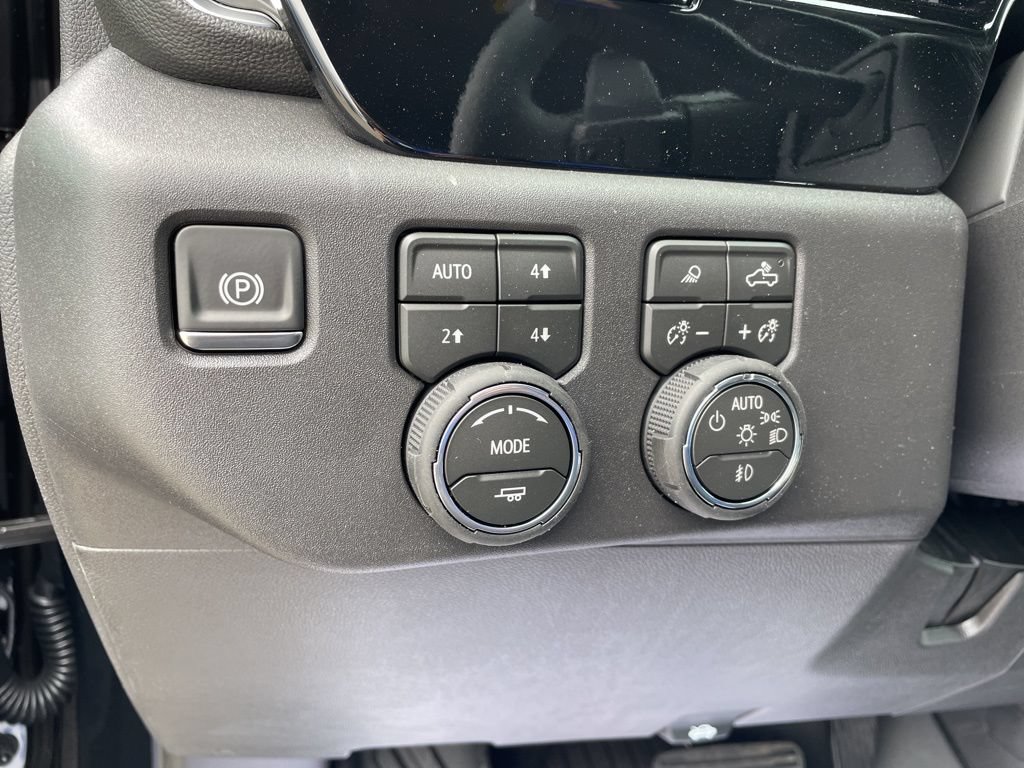 New 2026 Chevrolet Silverado 1500 LT Trail Boss w/ Safety Package AWD/4WD image 27