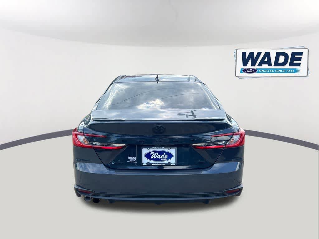 Used 2025 Toyota Camry SE w/ Convenience Package FWD image 6