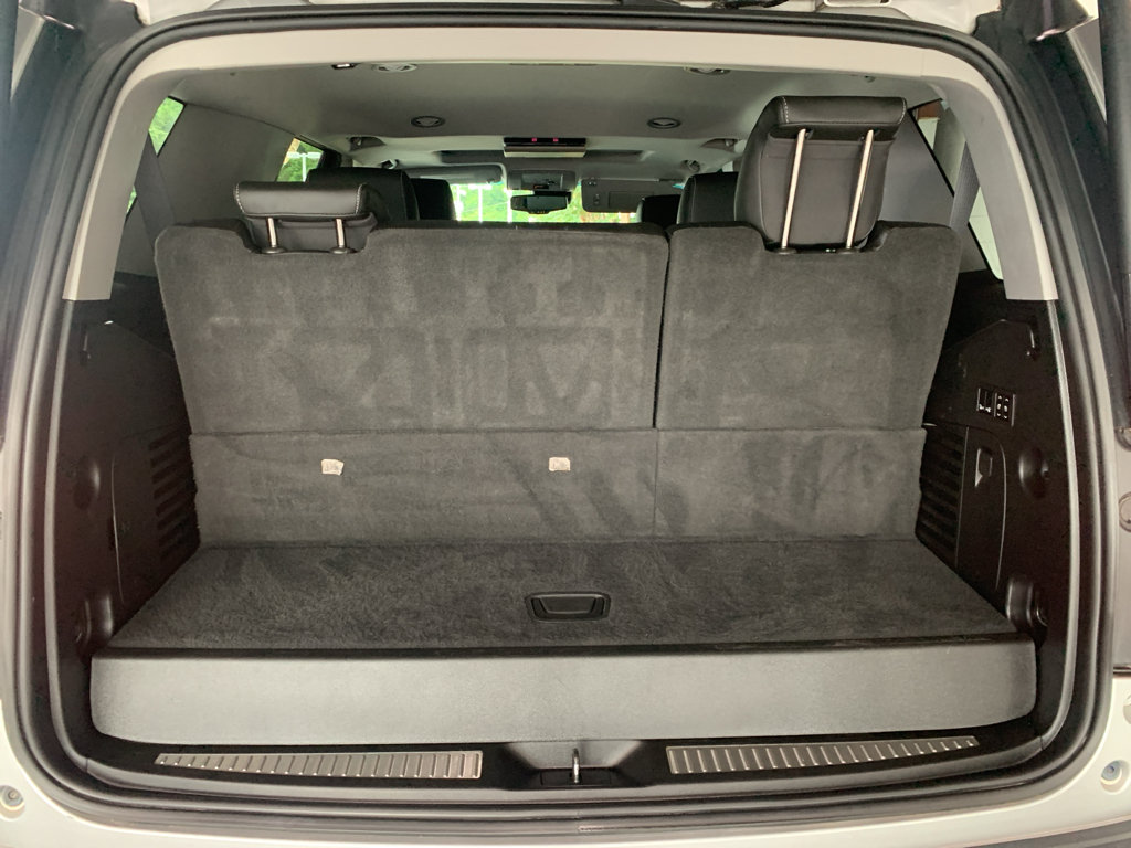 Used 2019 Chevrolet Tahoe Premier RWD image 9