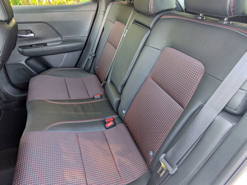 New 2026 Nissan Kicks SR w/ Illumination Package FWD image 26