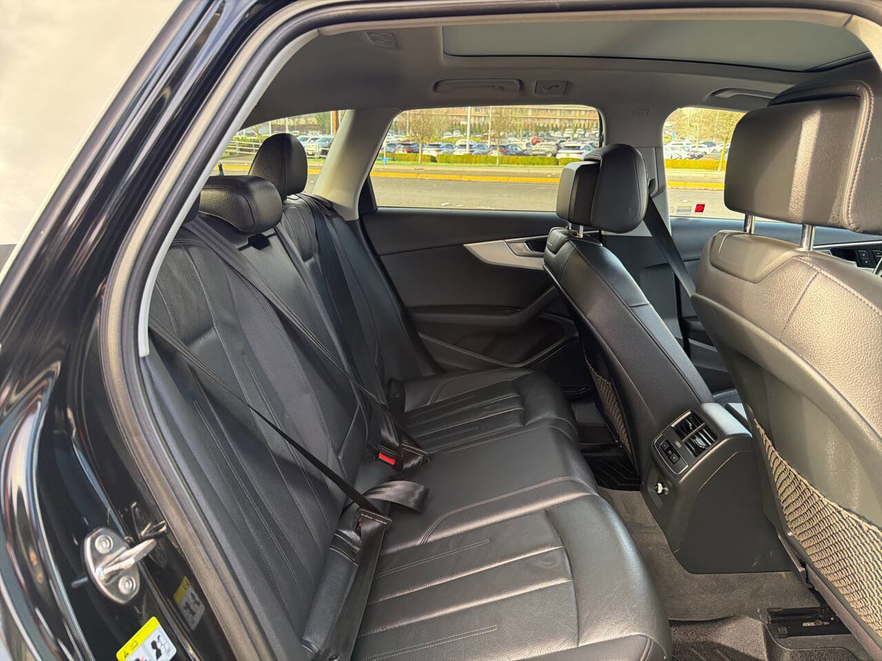 Used 2017 Audi A4 2.0T allroad Premium w/ Convenience Package image 18