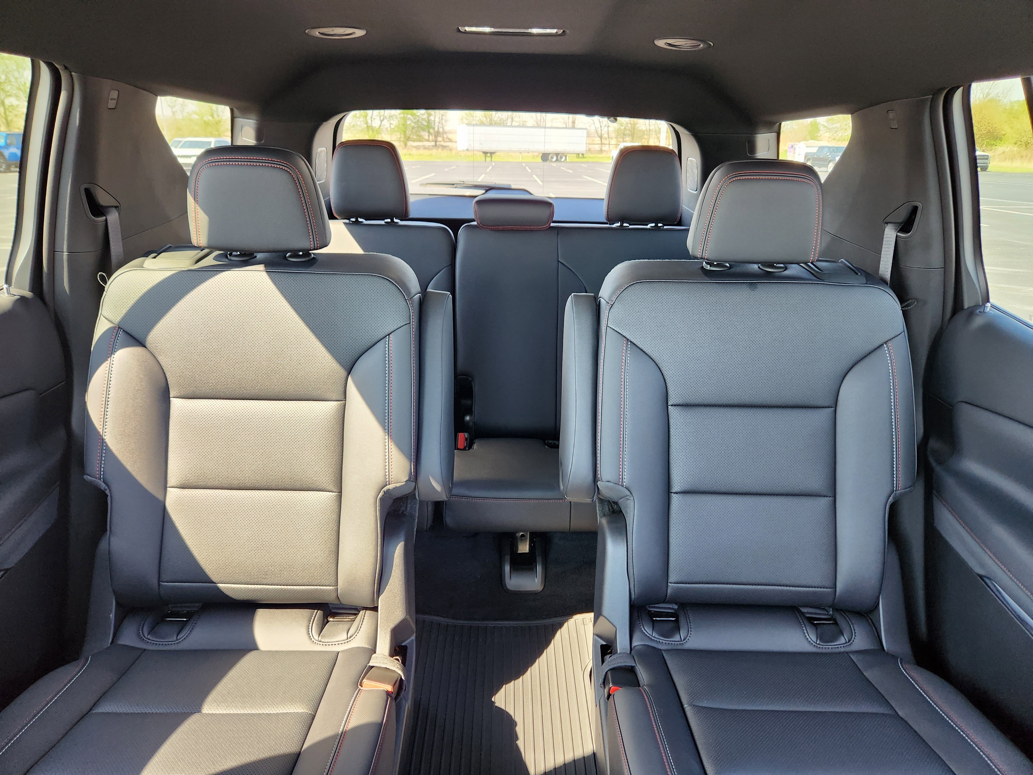 New 2026 Chevrolet Traverse Z71 AWD/4WD image 8