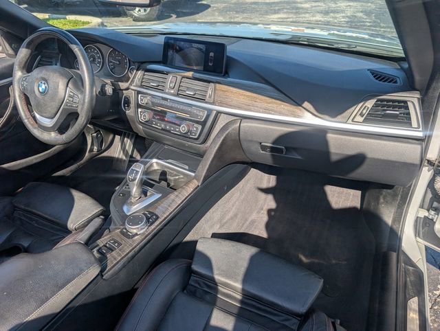 Used 2015 BMW 428i xDrive Convertible AWD/4WD image 15