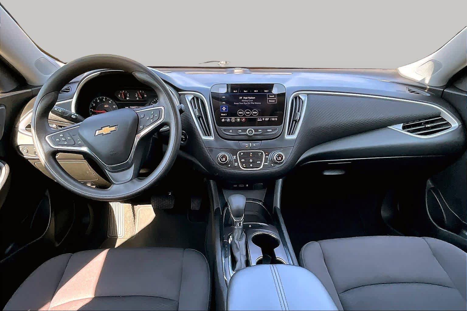 Used 2023 Chevrolet Malibu LT FWD image 14