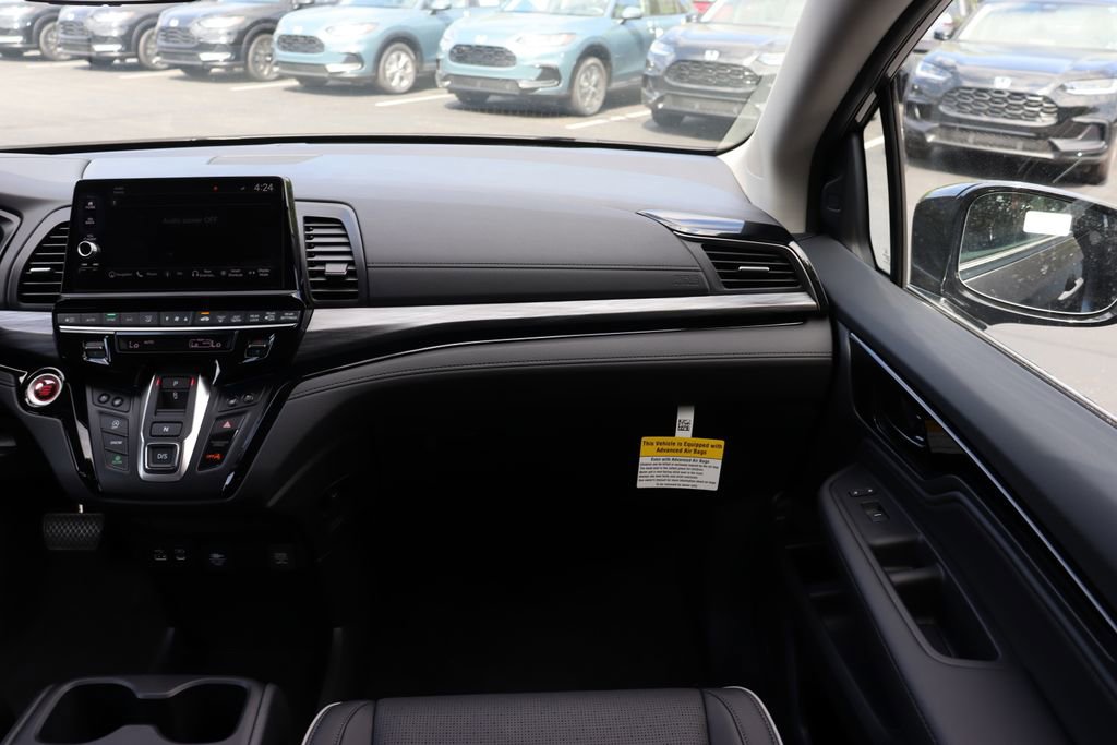 Used 2026 Honda Odyssey Elite image 18
