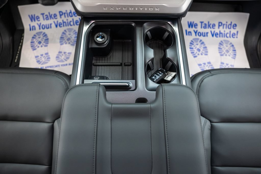 New 2027 Ford Expedition Active AWD/4WD image 30